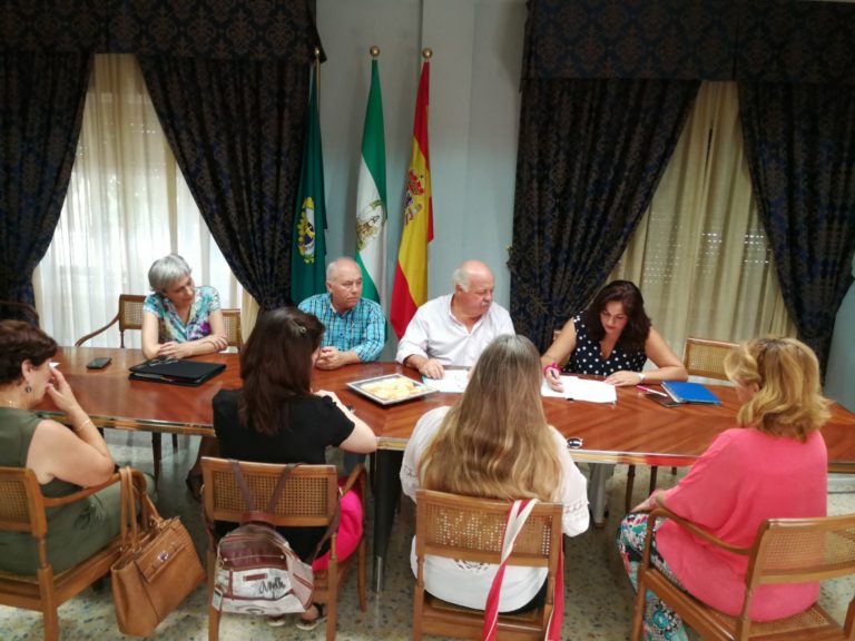 Reunión para moción IDP